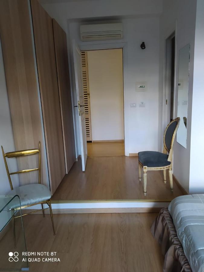 Vanity Apartment - 4 Bedrooms With 4 Bathrooms - Ac & Wifi روما المظهر الخارجي الصورة